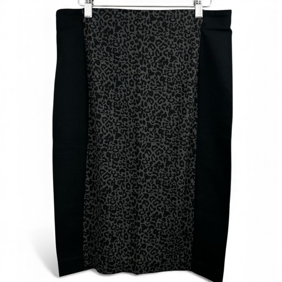 Denver Hayes Dresses & Skirts - Denver Hayes Leopard Print Black Pencil Skirt Size Medium